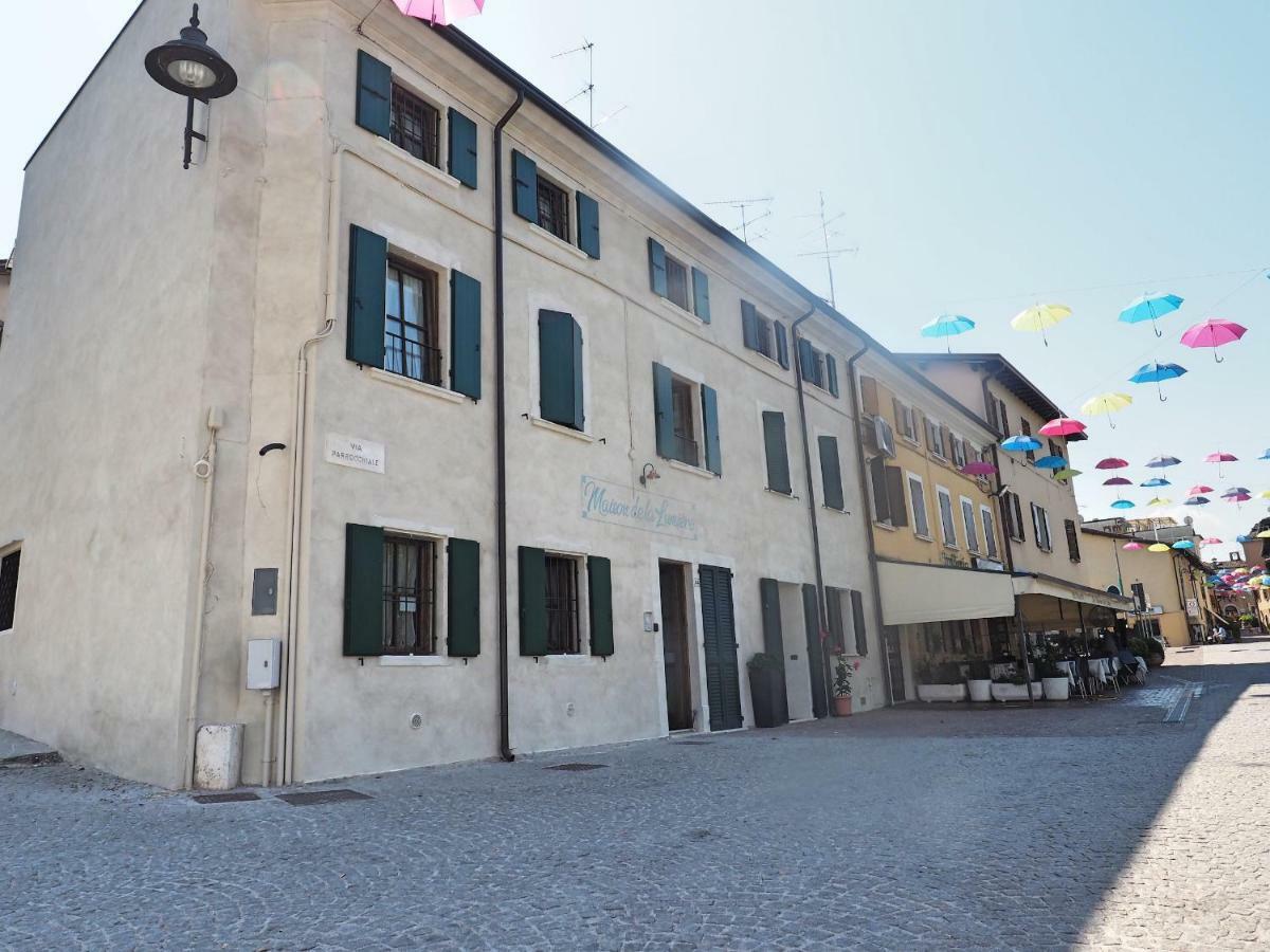 Apartamento Maison De La Lumiere Rivoltella del Garda Exterior foto